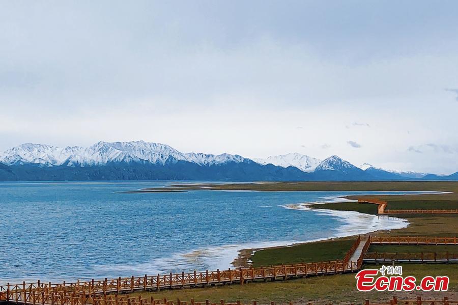 Potret Indahnya Danau Dongge di Qinghai-Image-2