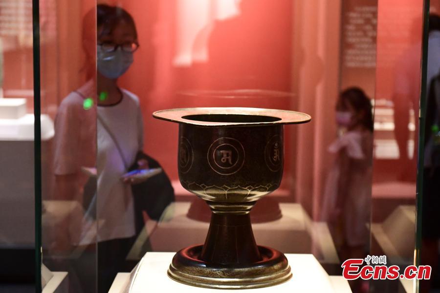 POTRET: Pameran Perunggu China-Korsel-Jepang-Image-5