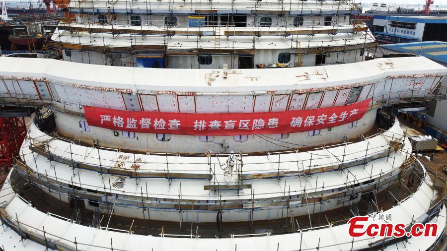POTRET: Ini Kapal Pesiar Besar Pertama China-Image-3