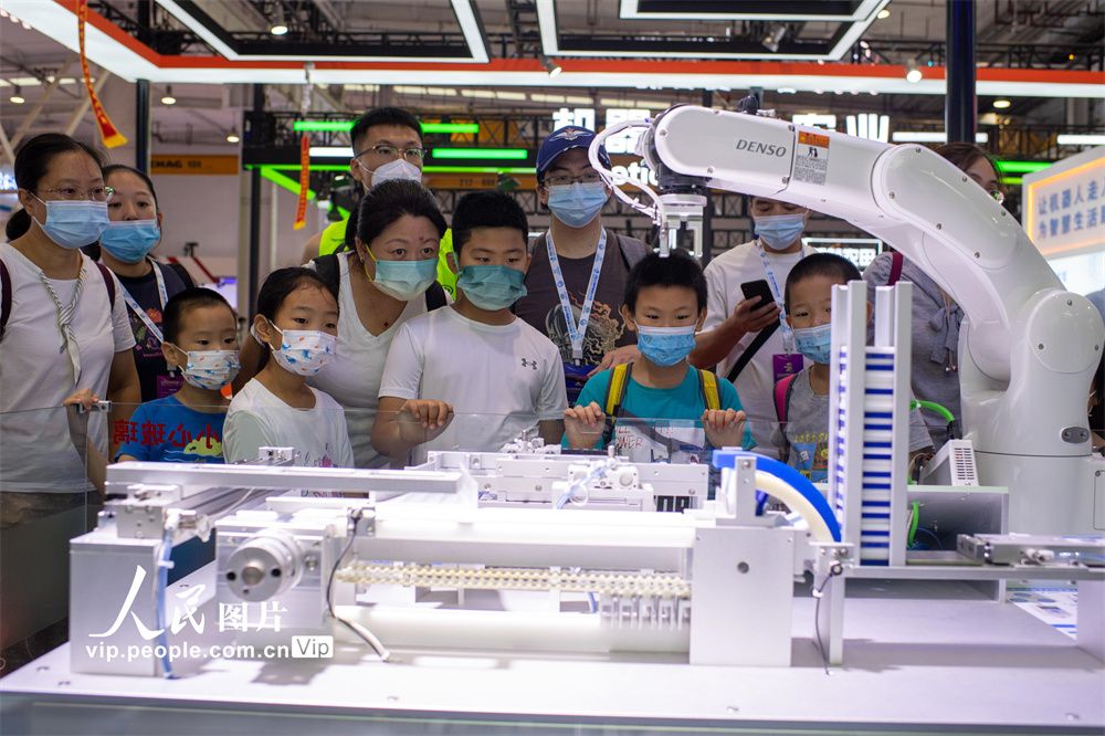 500 Robot Pamer Keahlian di Expo di Beijing-Image-3