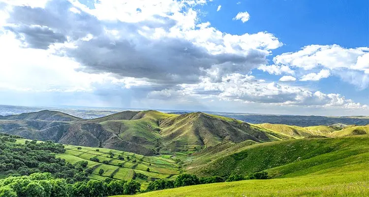 Destinasi Wisata Musim Panas di Mongolia Dalam-Image-10