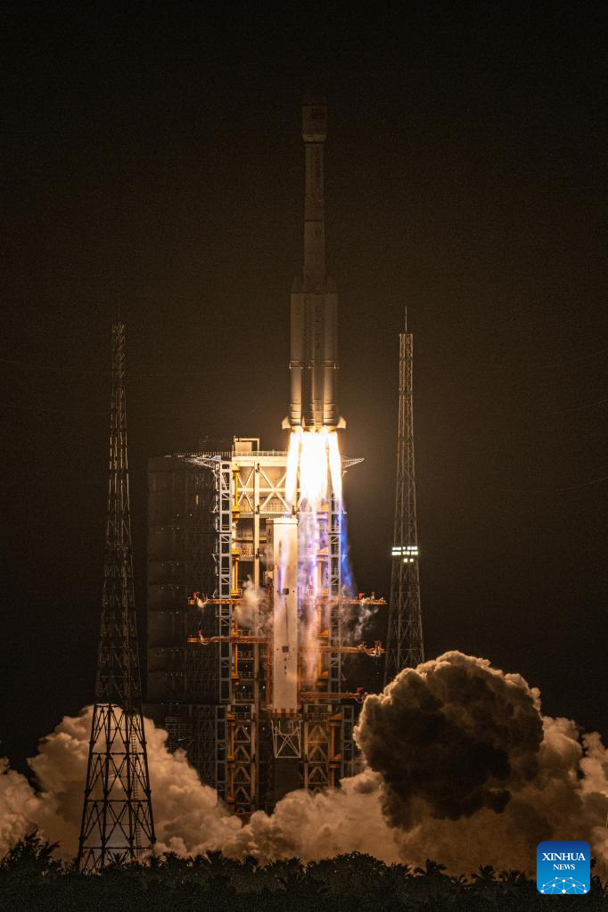 POTRET: China Luncurkan Satelit Zhongxing-1E-Image-6