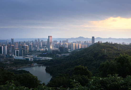 Menara Aedas di Chongqing Atapnya Berputar-Image-1