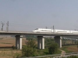 SEJARAH: 2003 Jalur KA Qinzhen Dibuka-Image-1