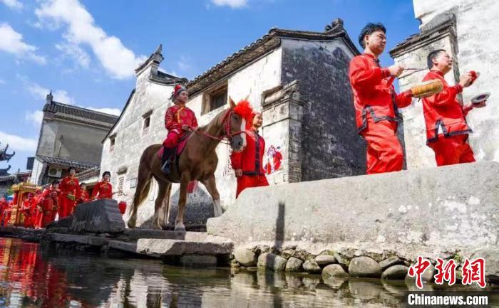 Beginilah Adat Nikah Tradisional di Zhejiang-Image-1