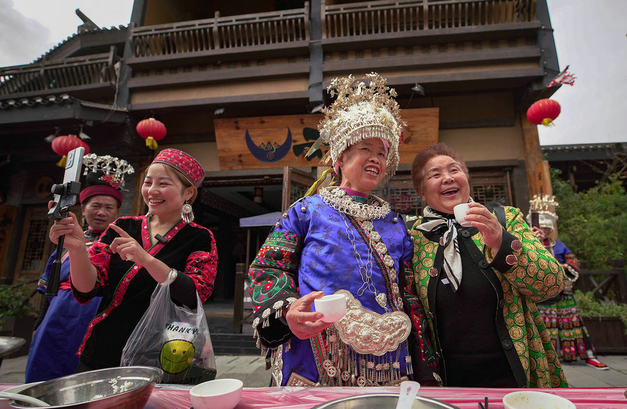 Meriahnya Suku Miao Saat Merayakan Tahun Baru di Guizhou-Image-4