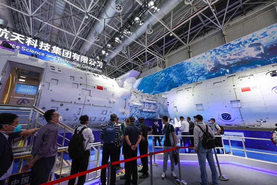 Airshow China Pamer Replika Stasiun Luar Angkasa Tiangong-Image-1