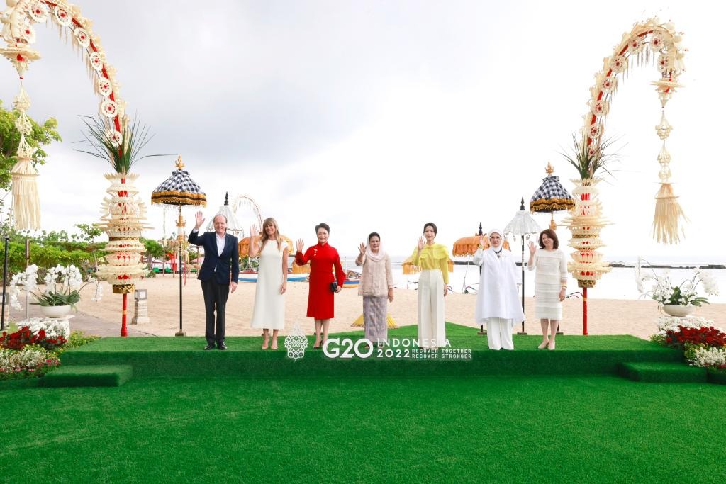 Peng Liyuan Hadiri Acara Spouses Program Pemimpin G20-Image-1