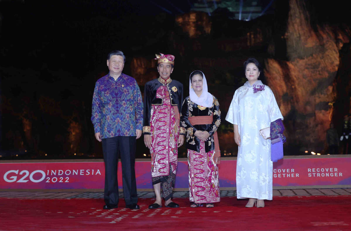 Peng Liyuan - Iriana Joko Widodo Sepakat China-Indonesia Lebih Akrab-Image-1