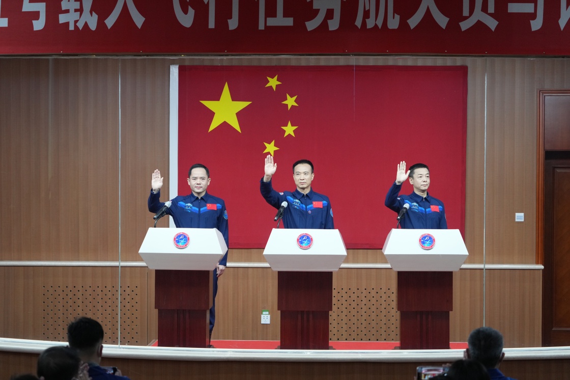 Inilah 3 Taikonaut yang Akan Tugas di Satelit Shenzhou-15-Image-1