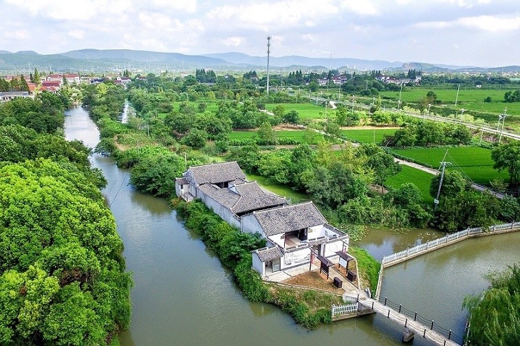Melongok Museum di Desa Donghong-Image-1