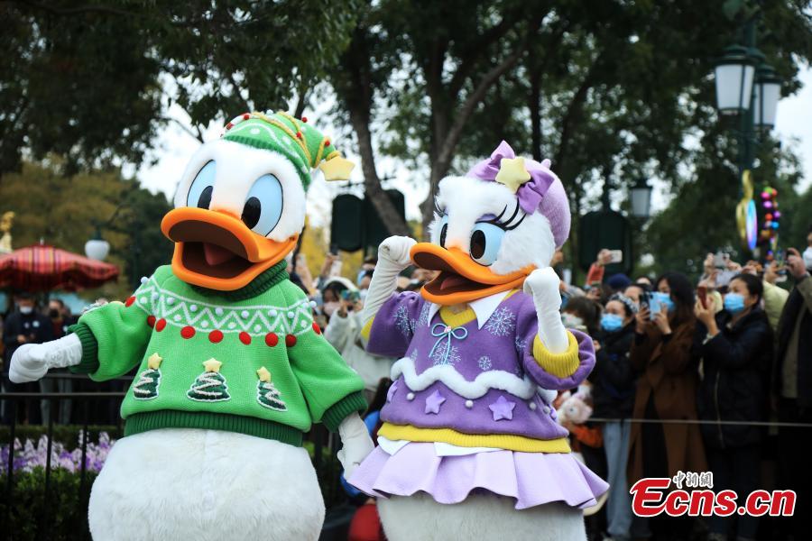 POTRET Meriahnya Shanghai Disney Resort Saat Dibuka Lagi-Image-5