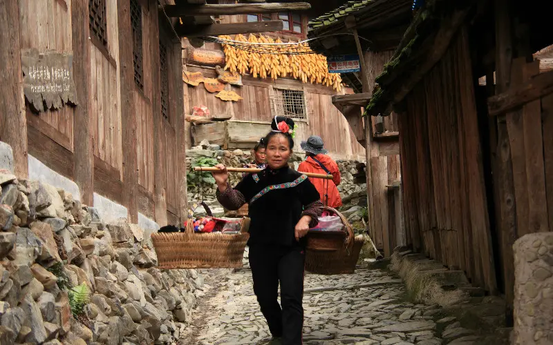 Uniknya Desa Shanjiang Miao di Lembah Miaoren-Image-1