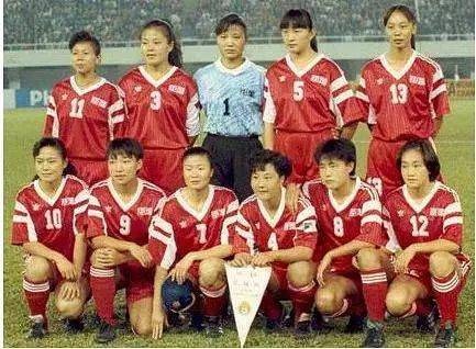 SEJARAH: 1983 Tim Sepakbola Wanita China Dibentuk-Image-1