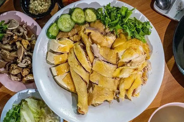 Mengapa Nasi Ayam Hainan Top di Asia Tenggara?-Image-1