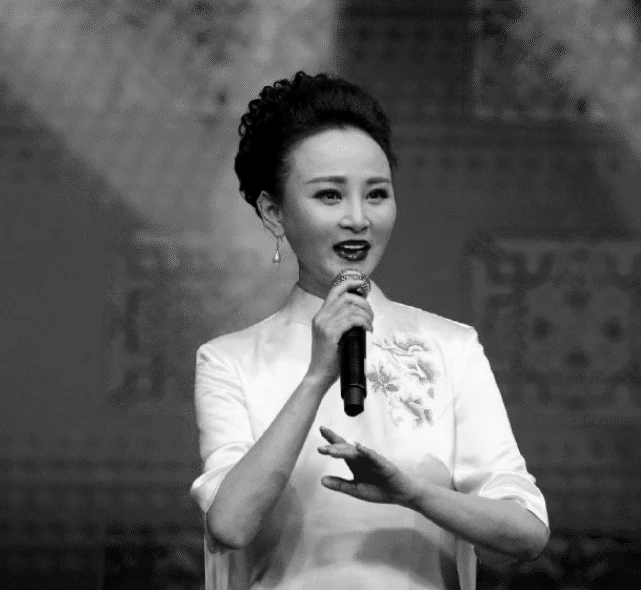 Pendiri Opera Peking Baru Meninggal di Usia 40-Image-1
