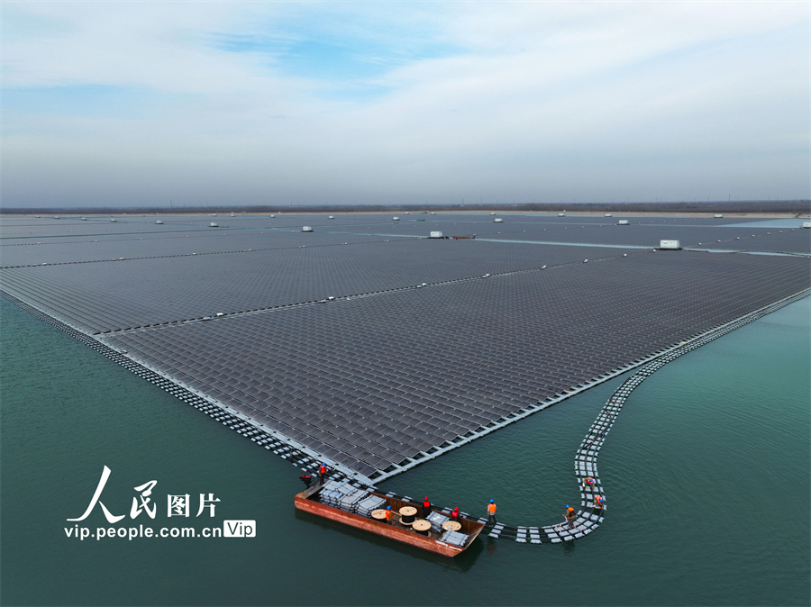 POTRET Pembangkit Listrik Fotovoltaik Terapung Di Liaocheng-Image-1