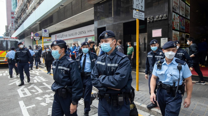 Polisi China Jamin Keamanan Tahun Baru dan Imlek-Image-1