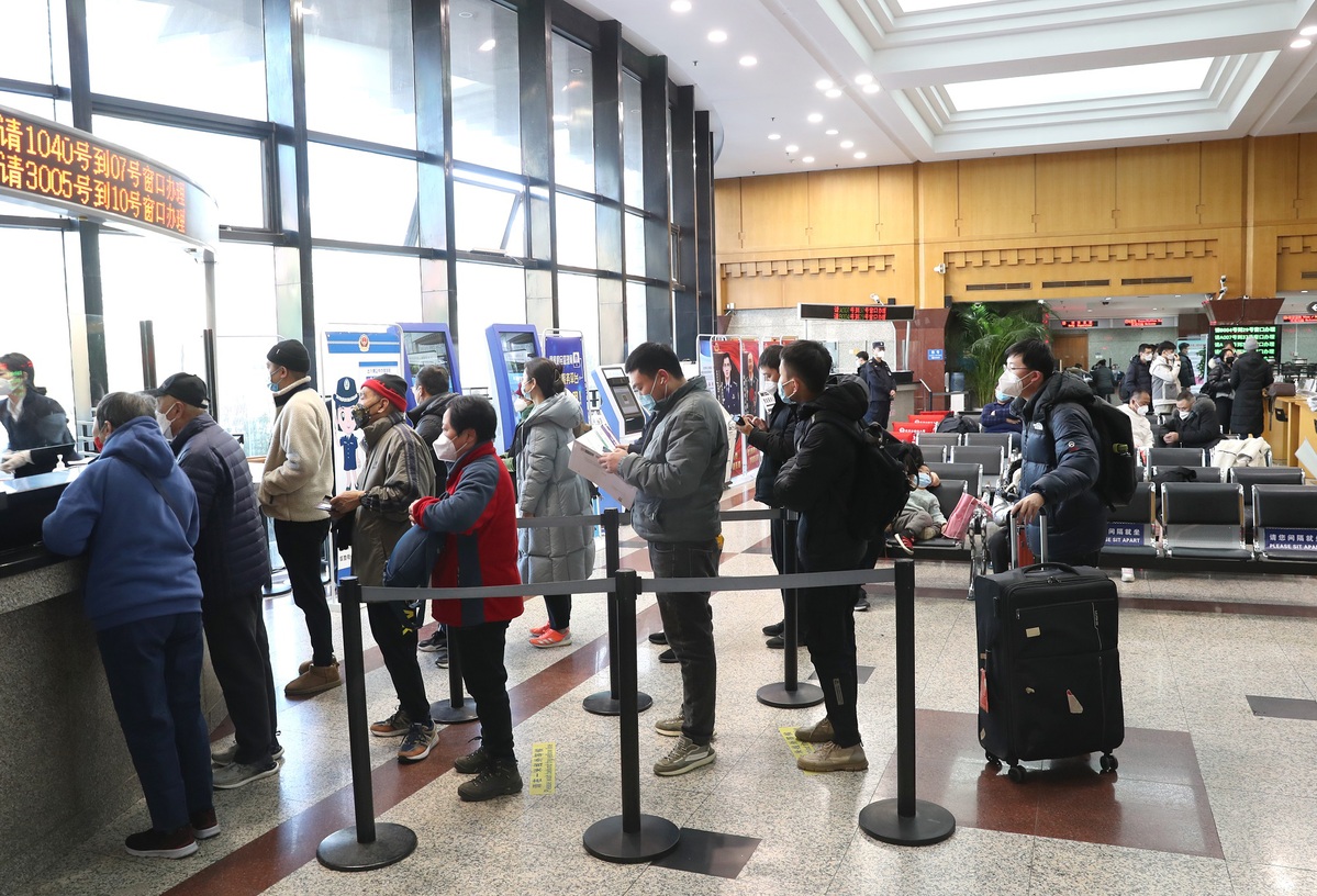 POTRET Layanan Keluar-masuk Beijing Memuncak-Image-4