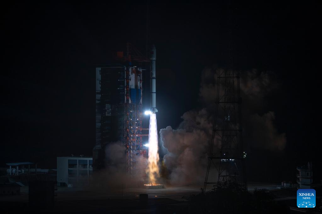 China Luncurkan Satelit Telekomunikasi APSTAR-6E-Image-1