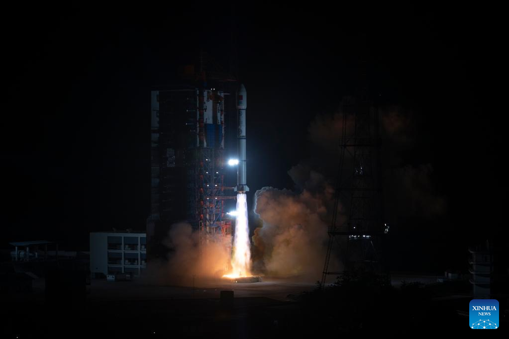 China Luncurkan Satelit Telekomunikasi APSTAR-6E-Image-3