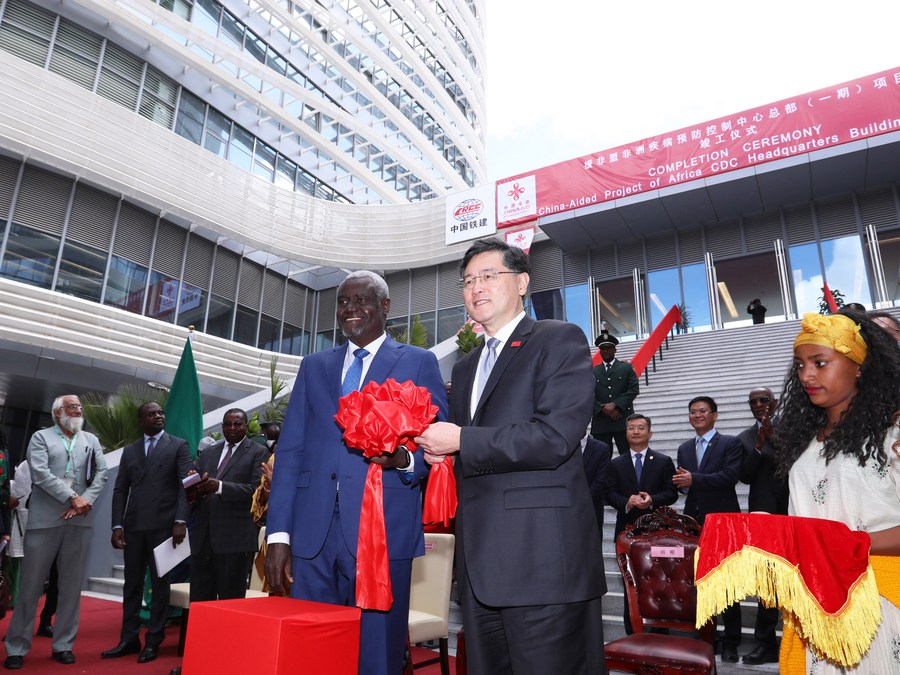 Menlu China Kunjungi Negara-negara Afrika dan Arab-Image-1