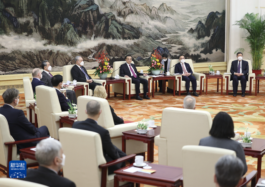 PM China Welcome terhadap Ekspatriat di Sana-Image-1