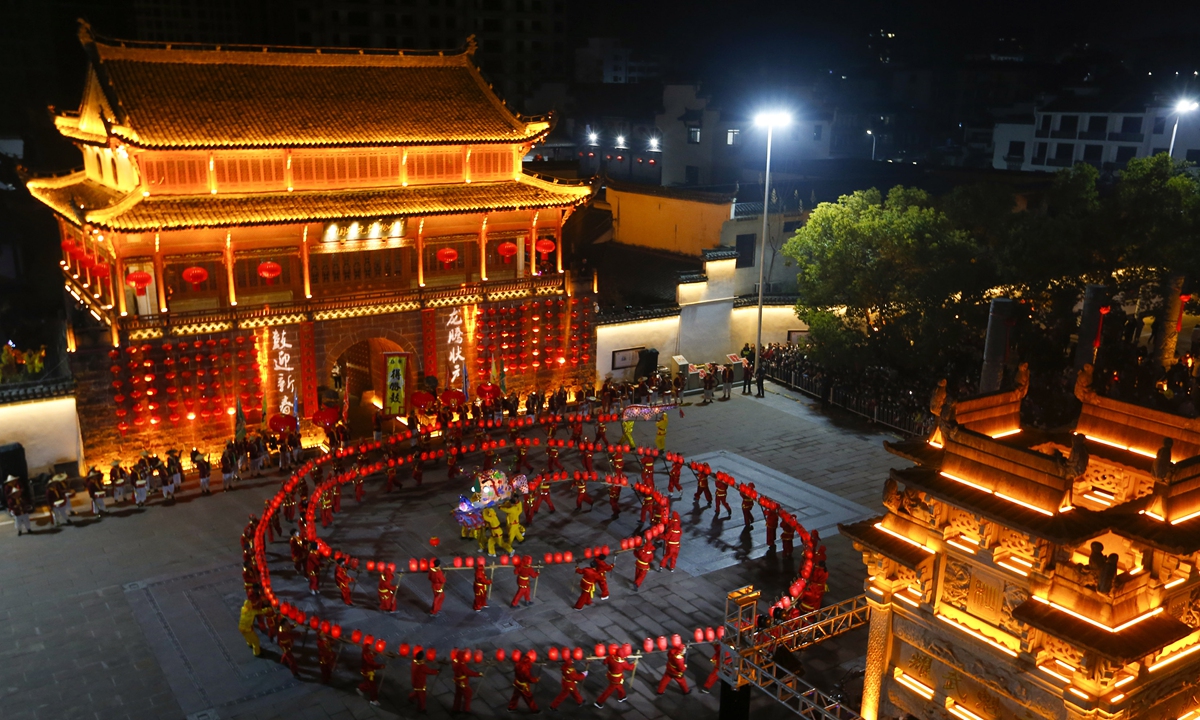 Festival Lentera Digelar Pekan Depan di China-Image-1