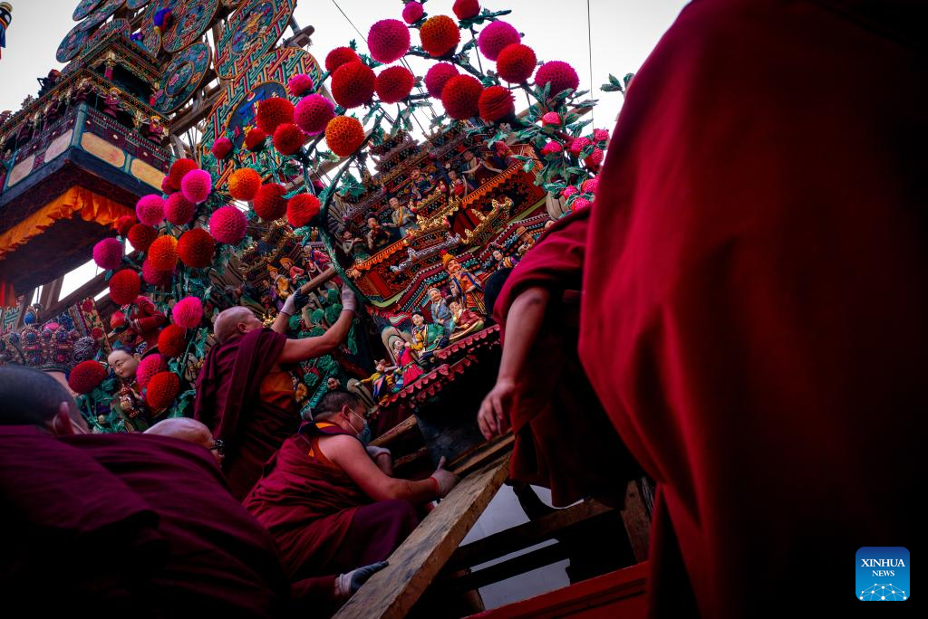 Patung Mentega Dipamerkan di Biara Taer di Qinghai-Image-8