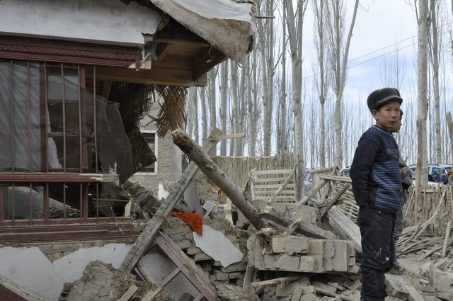 SEJARAH: 2014 Gempa 7,3 M Goyang Yutian-Image-1
