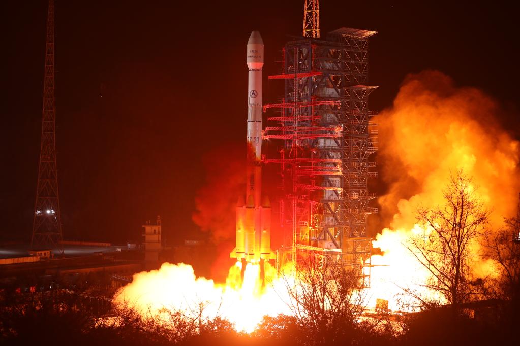 Satelit ChinaSat 26 Diluncurkan dari Xichang-Image-1