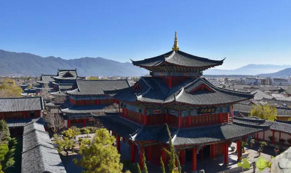 Destinasi Wisata yang Tidak Boleh di Lewatkan Saat ke Kota Tua Lijiang-Image-2
