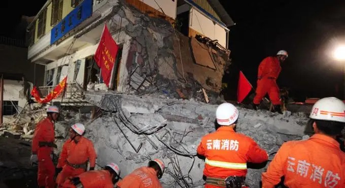 SEJARAH 2011 Gempa 5,8 M Landa Yingjiang-Image-1
