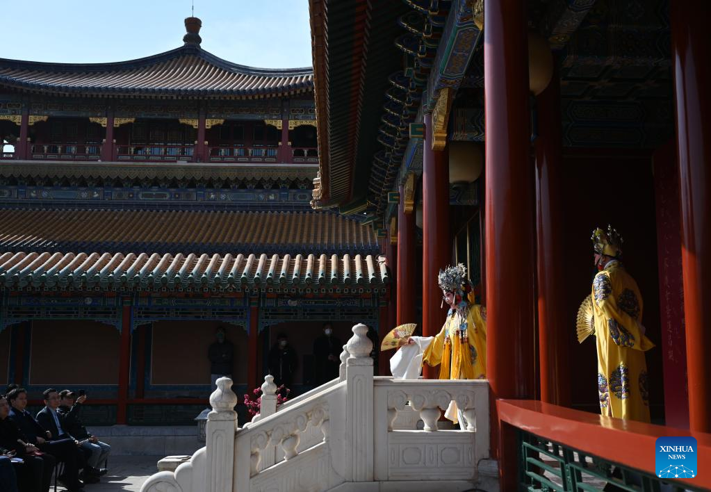 Opera Klasik China Diriset di Museum Istana Beijing-Image-8