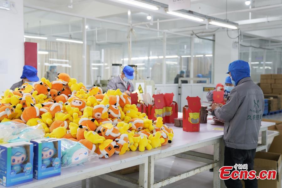 POTRET: Produksi Mainan Maskot untuk Asian Games Hangzhou-Image-5