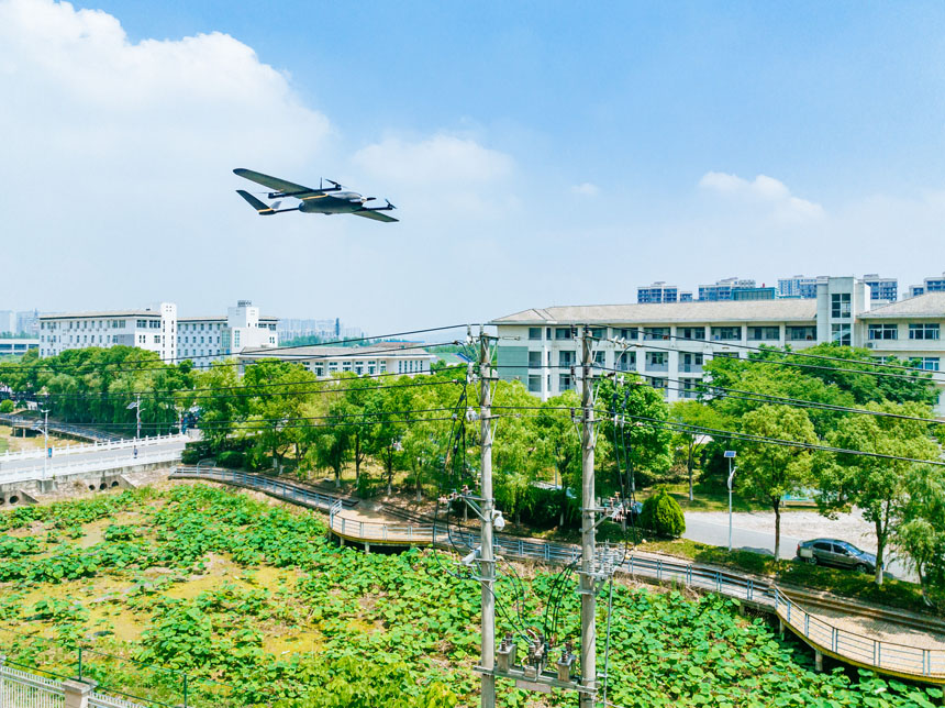 Drone, Digitalisasi Jaringan Listrik di Wuhan-Image-1