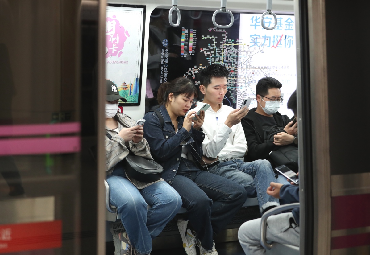 Tidak Wajib Bermasker di Angkutan Umum Beijing-Image-4