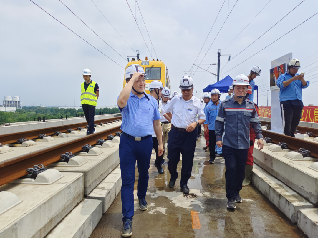 Dubes Lu Kang Tinjau Proyek KA Cepat Jakarta-Bandung-Image-1