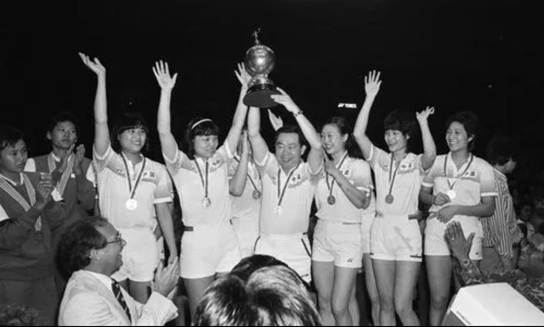 SEJARAH 1984 Bulutangkis Putri China Raih Piala Uber Pertama-Image-1