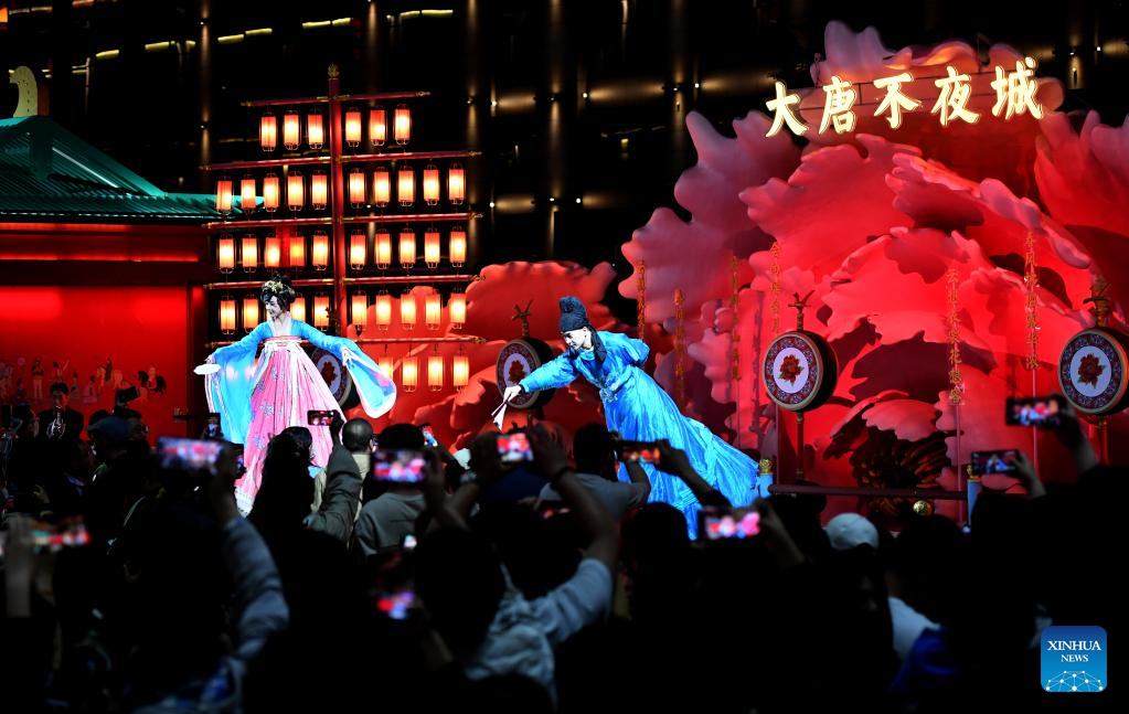 POTRET Datang Everbright City, Objek Wisata Xi'an-Image-1