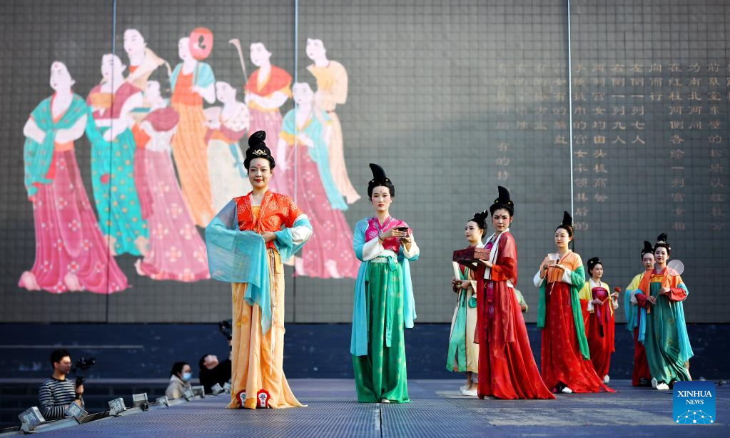 POTRET Datang Everbright City, Objek Wisata Xi'an-Image-14