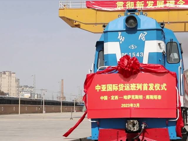 Kereta Barang ke Asia Tengah Diluncurkan dari Houma-Image-1