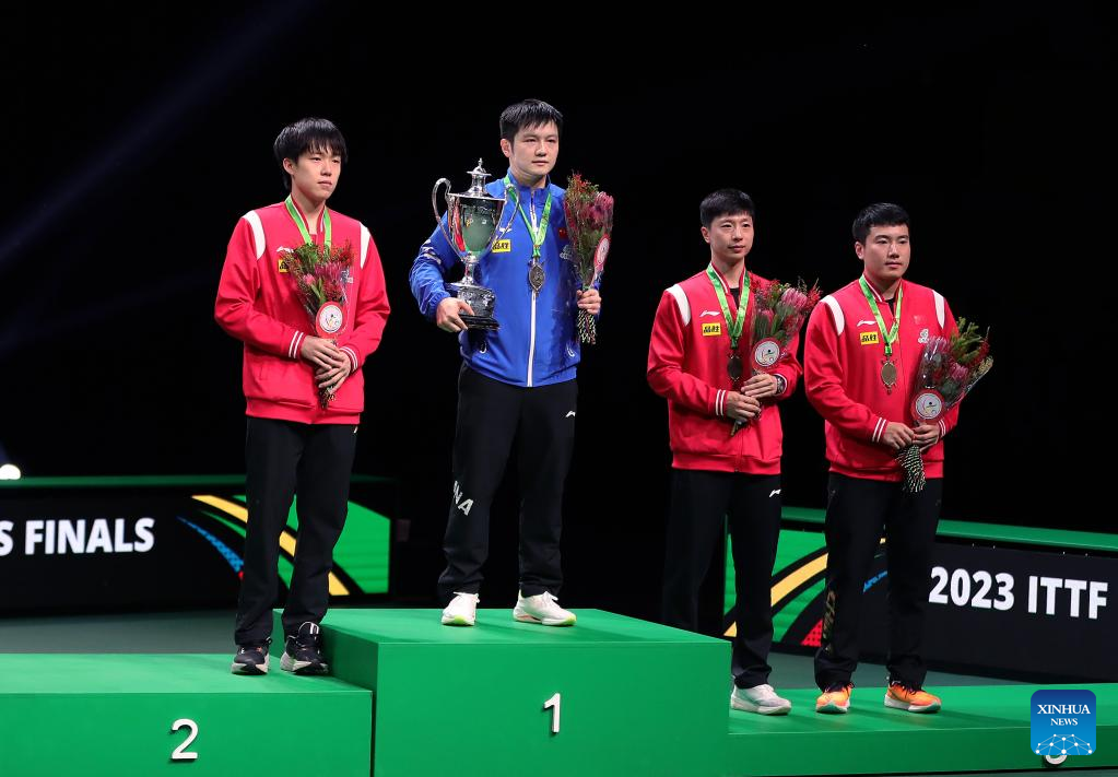 Sun Yingsha dan Fan Zhendong Juara Dunia Tenis Meja-Image-1