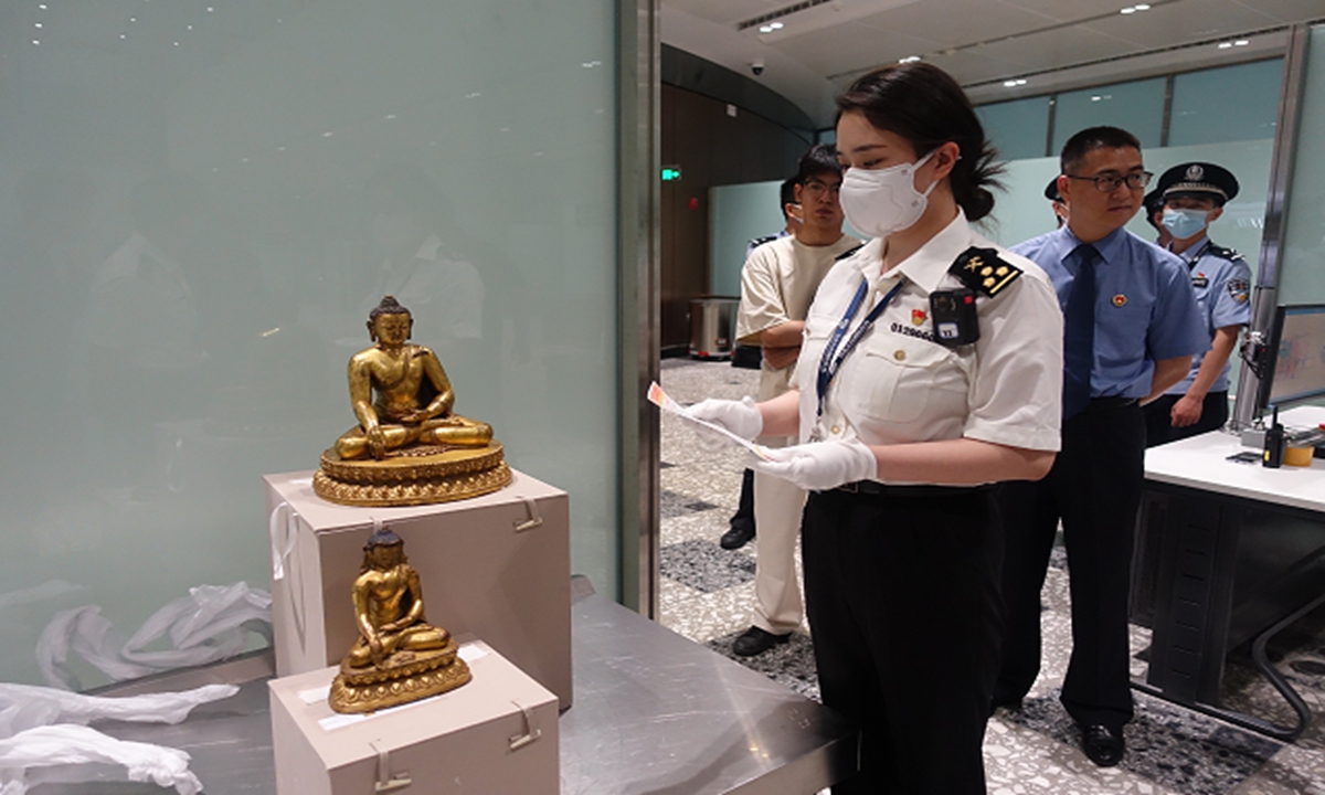 Bea Cukai Beijing Amankan Selundupan 2 Patung Buddha-Image-1