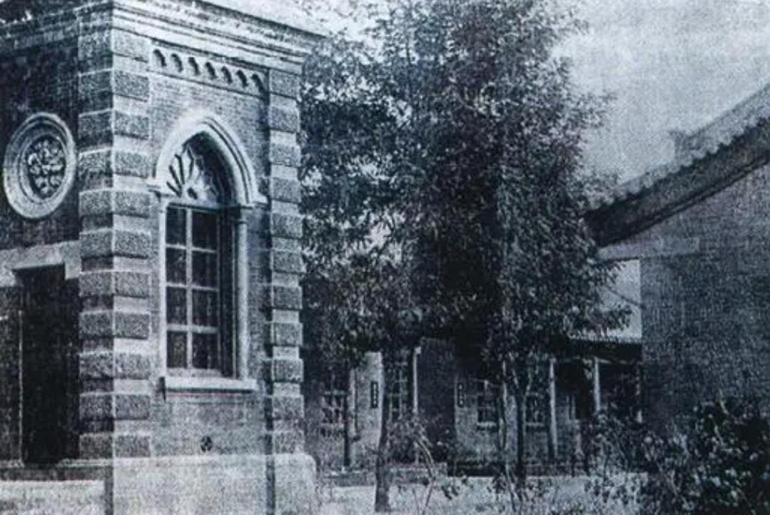 SEJARAH 1902 Balai Universitas Didirikan di Shanxi-Image-1