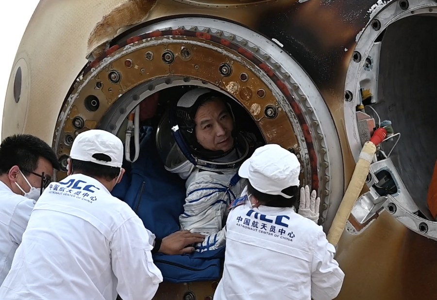 China ha desarrollado un nuevo vehículo espacial tripulado con siete pasajeros