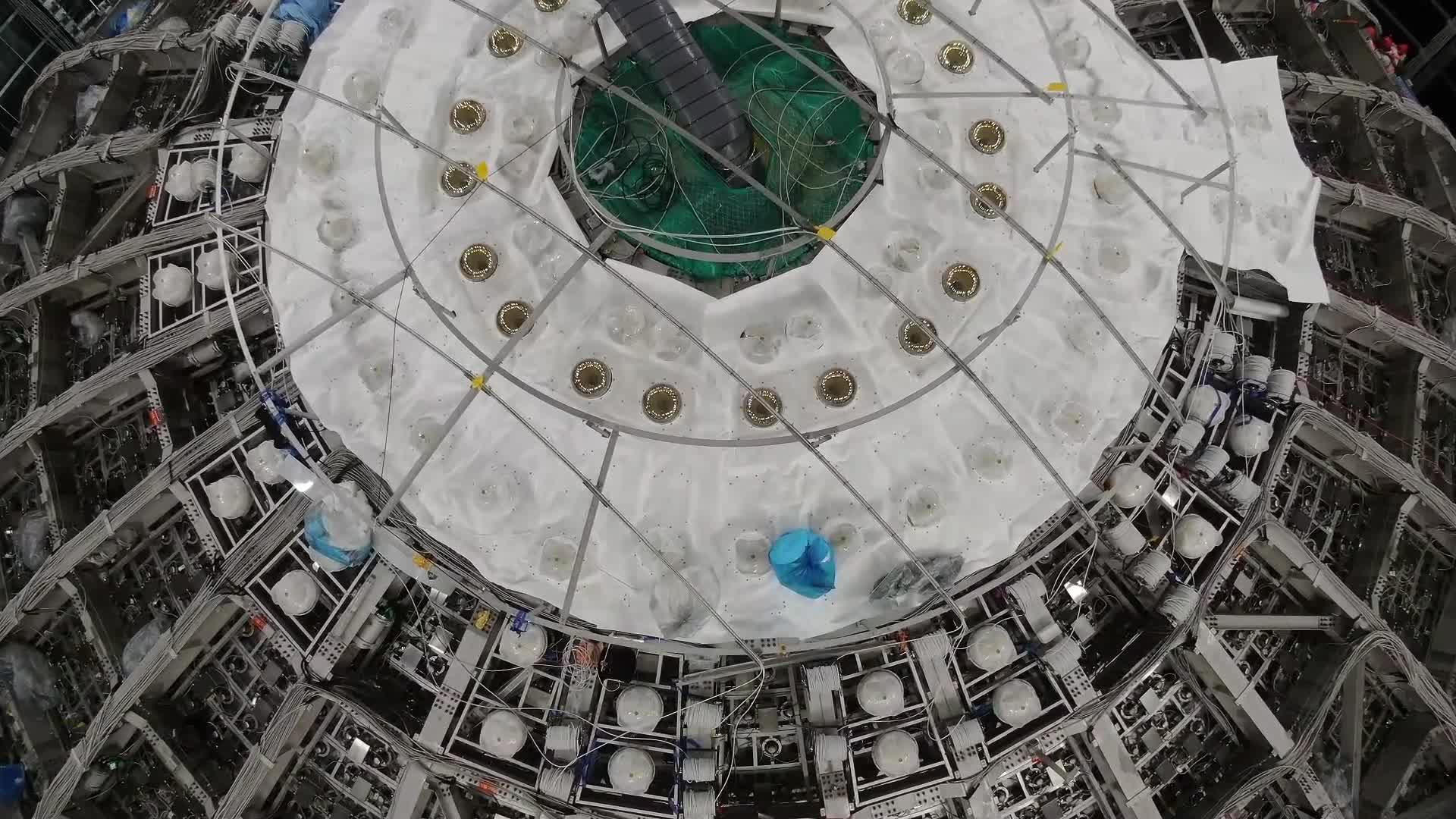 Observatorium neutrino bawah tanah dibangun di Jiangmen, China selatan-Image-1