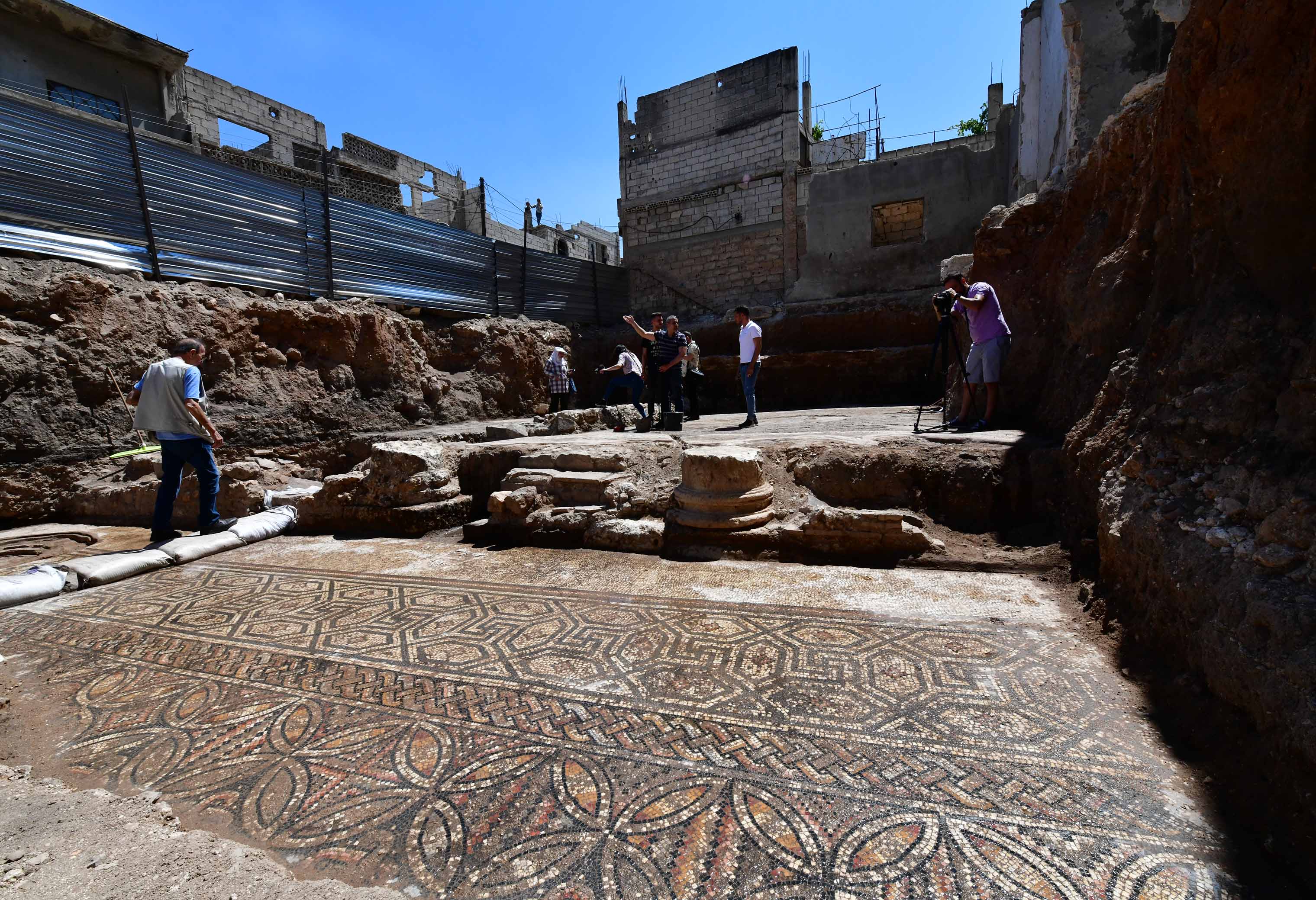 SURIAH-HOMS-ARKEOLOGI-PANEL MOSAIK ERA ROMAWI-1-Image-1