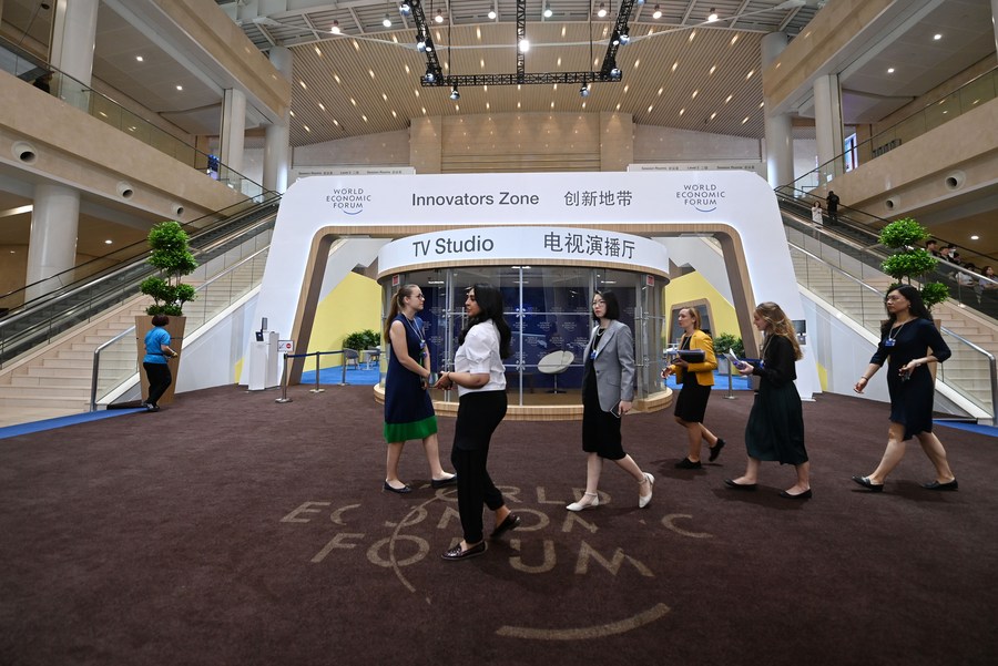 Summer Davos Forum Dimulai di Tianjin-Image-1
