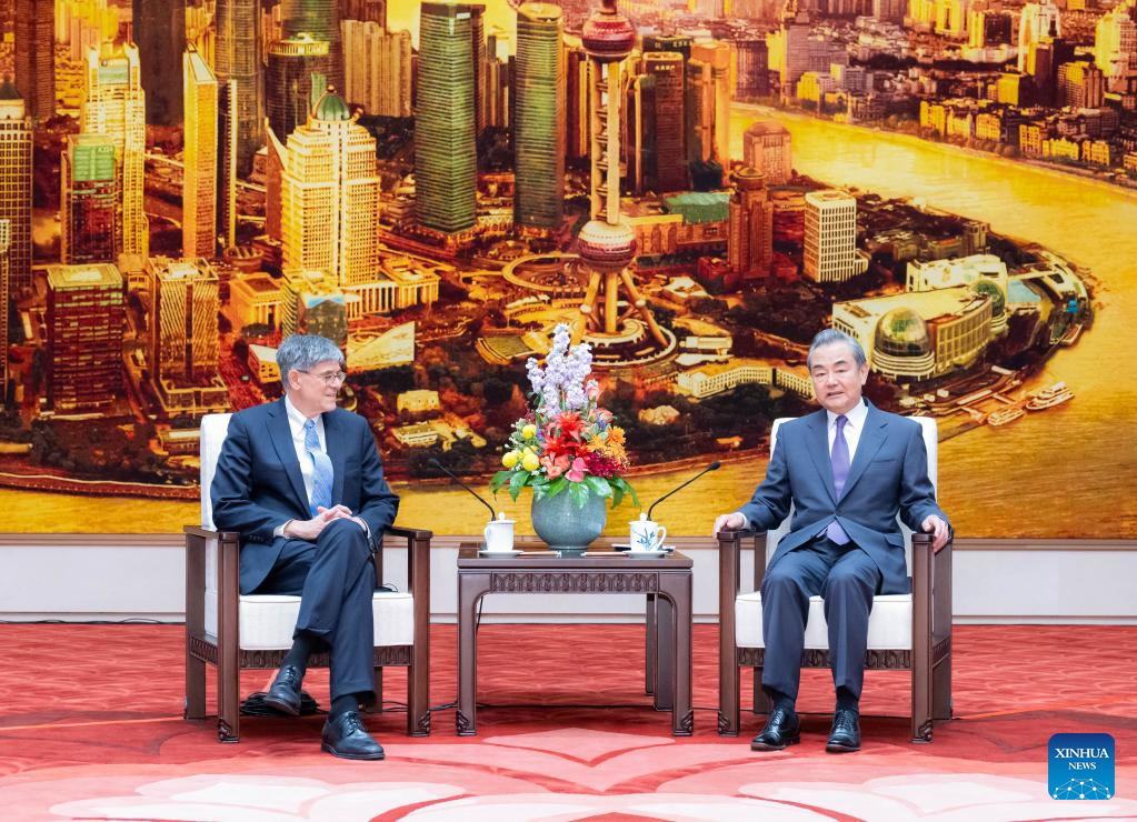 Wang Yi Bertemu Delegasi AS di Beijing-Image-1
